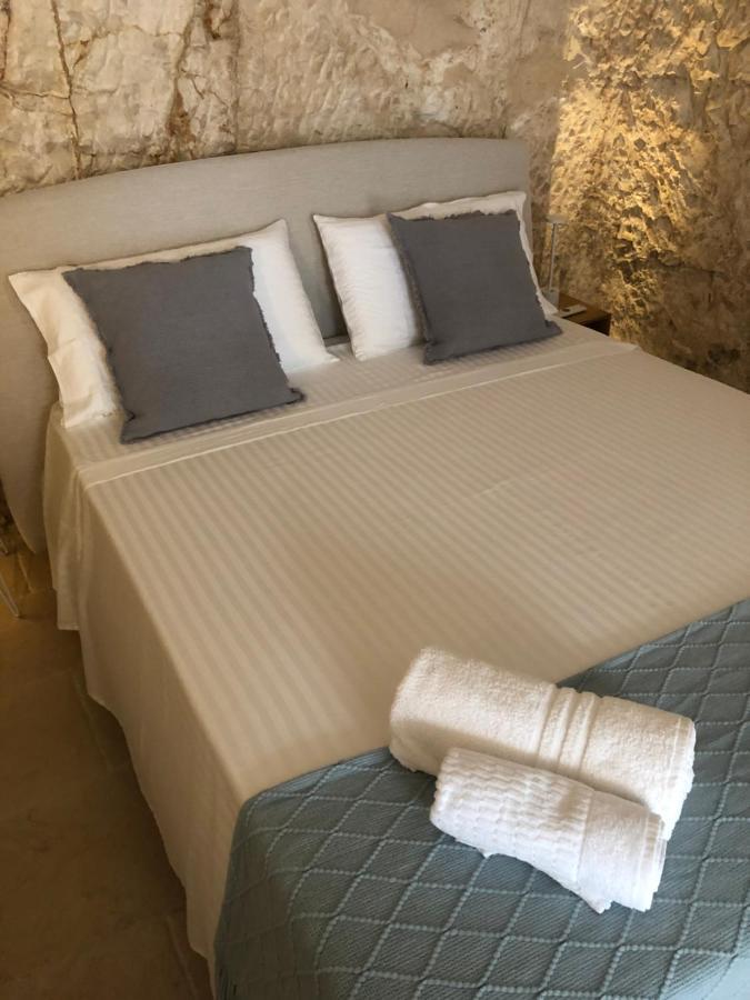 Ca Sotto L'Arco Bed & Breakfast Ostuni Exterior photo